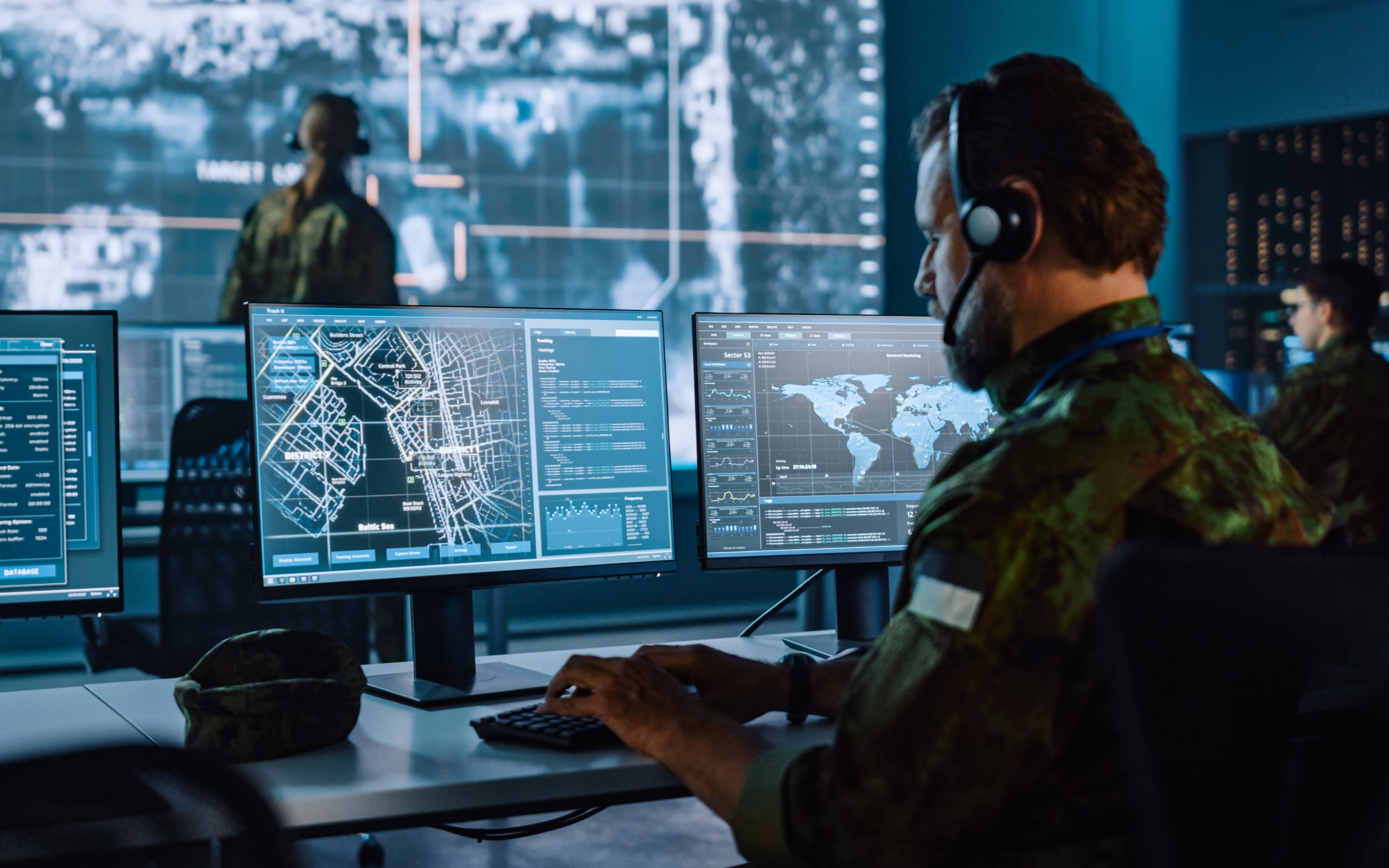 cyber-ueberwachung-computer-military
